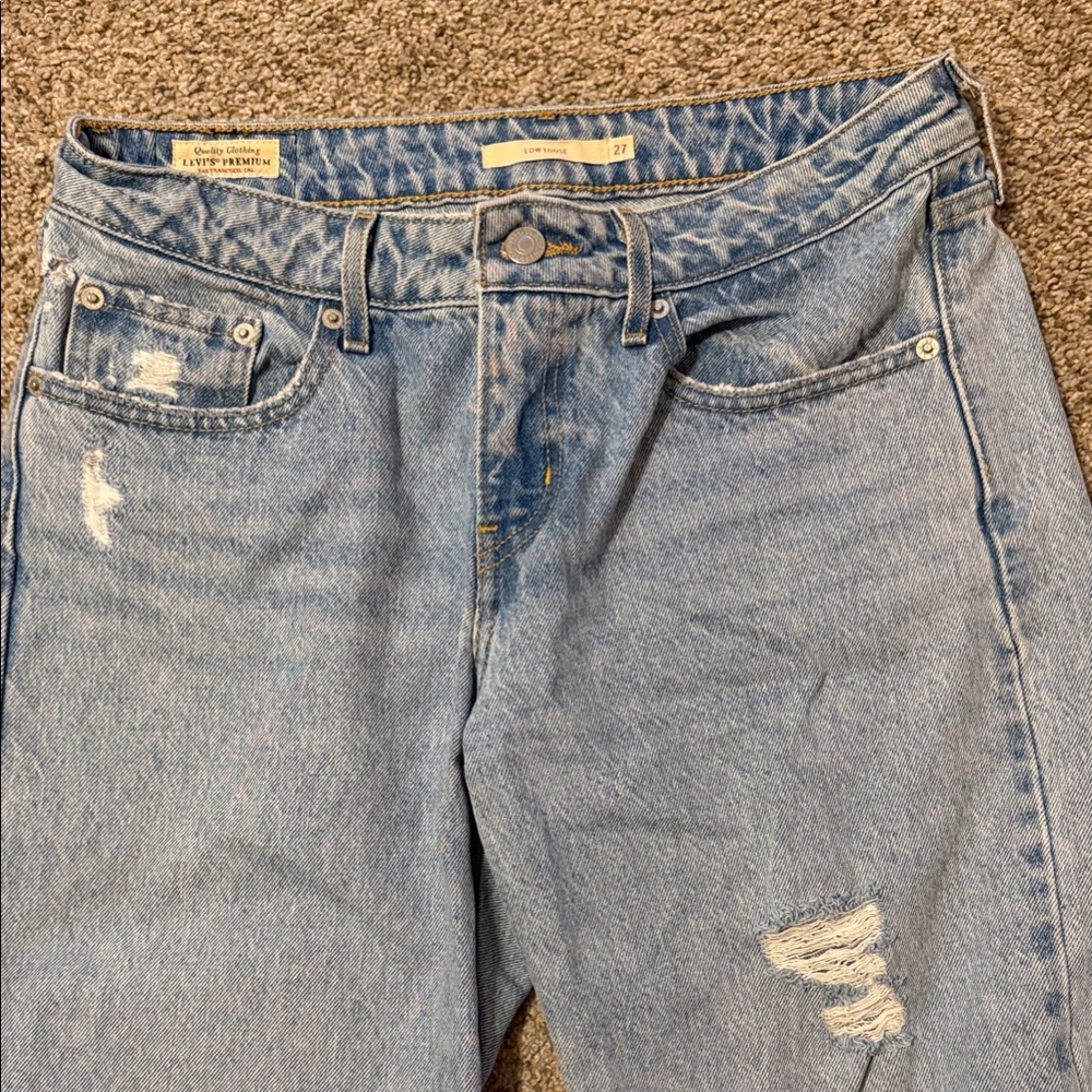 Levi's Classic Light Blue Ripped Jeans Low Rise